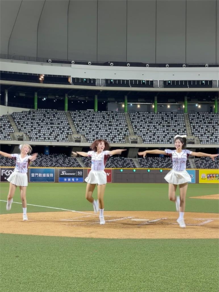 「蜜大腿女神」河智媛嗨翻大巨蛋！台灣首跳〈疾風街道〉全場讚爆：最正宗