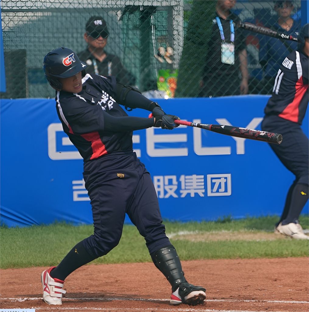 世運會／「台灣重砲」李思詩單場雙安3打點！女壘挺進金牌戰盼締造隊史40年最佳紀錄