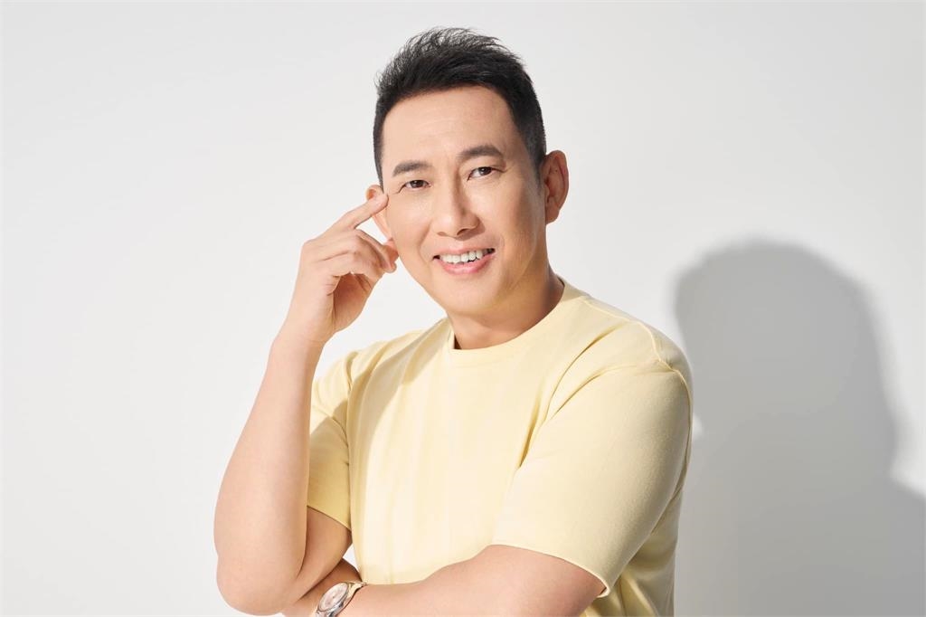 屈中恆赴中國遭列「劣跡藝人」觀眾起身怒嗆:吸毒!活動急喊卡尷尬場面曝