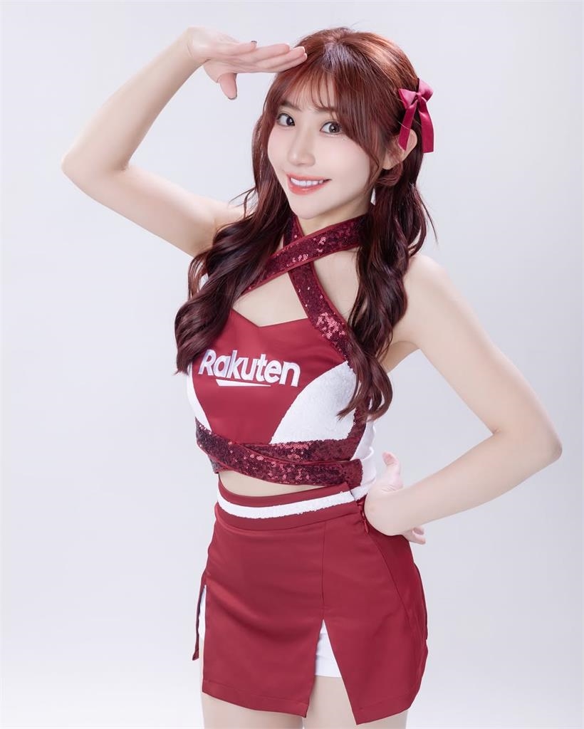 髮香來尬聊(圖影)/「薆家軍」集合!樂天「文藝少女」丘薆開金嗓!最想和「他」合唱