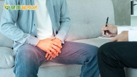 男性私密處怎麼洗才乾淨？醫：「這樣洗」才不會越洗越多垢