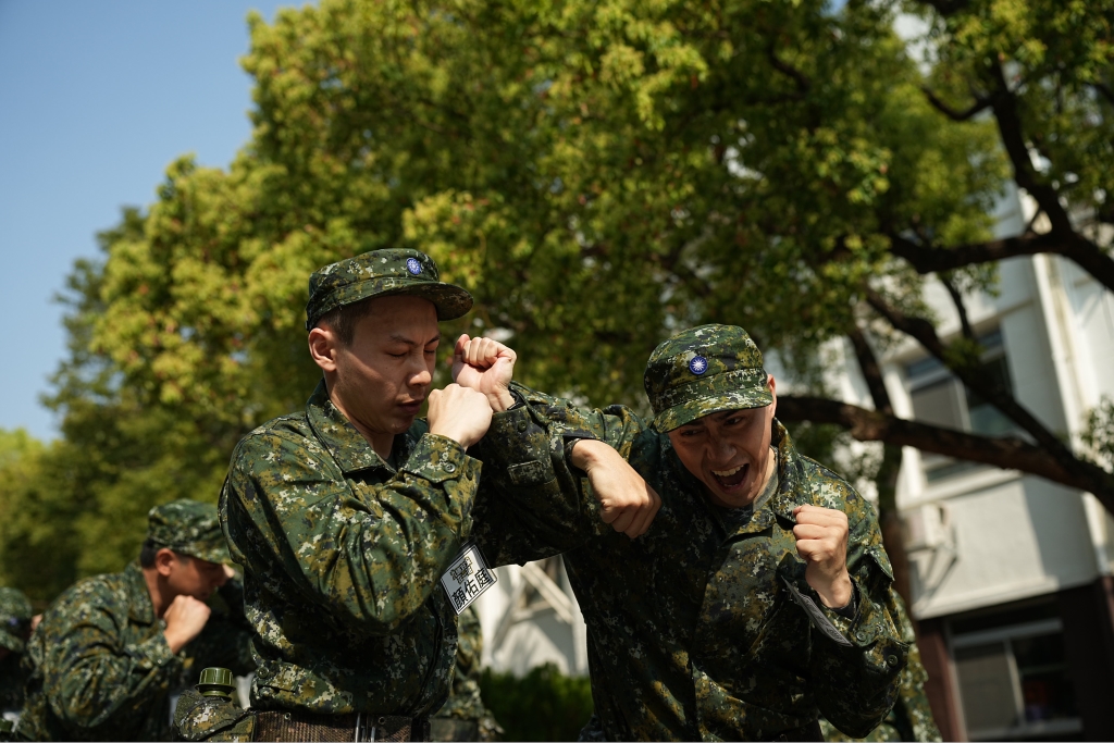 昔被罵敗類、垃圾!男星遭網暴認「狀態不好」 發展新事業再找回自信