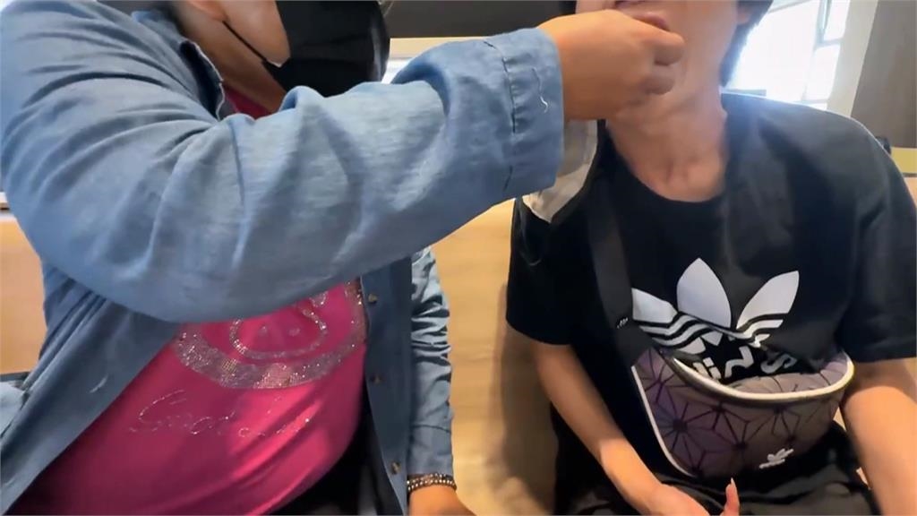 聽障人士兒時過繼 里長以戶政系統尋回35年前生父母