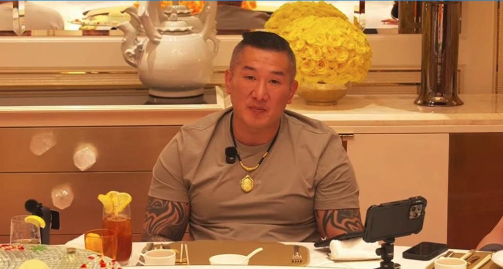 館長狂舔中國「賺14億人紅錢」仍被封禁？陳沂抖出1關鍵：有黑紀錄