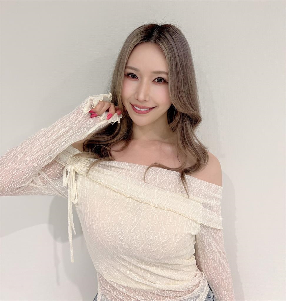 36歲佐山愛在台灣「引退作完攝」！談結束18年生涯「當場哭了」：很抱歉