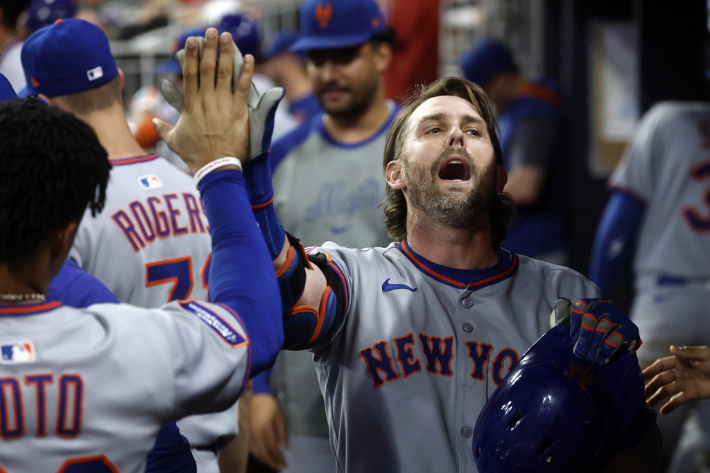 MLB(影)／兩度背靠背下起「全壘打雨」！大都會單場6轟火力爆發痛擊勇士