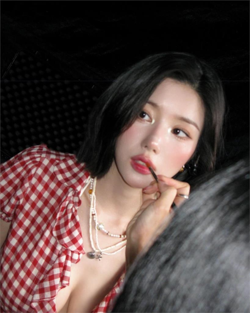 「水彈女王」權恩妃比基尼開炸！屢挨轟曝露不忍了：媽媽生的