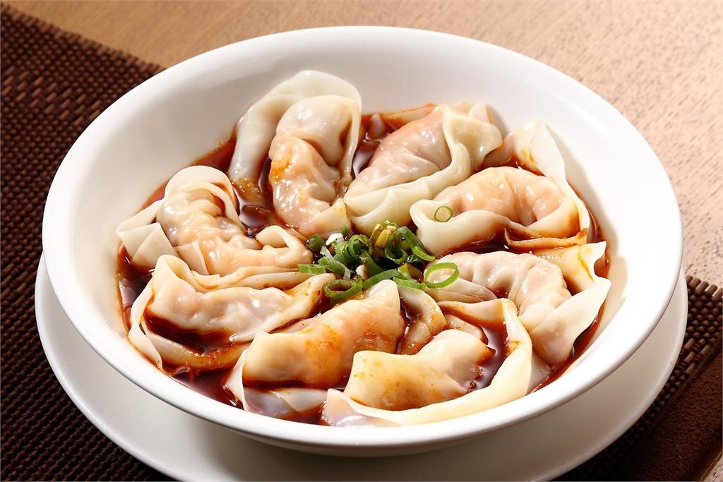 鼎泰豐「又1隱藏吃法」被公開!店員要收走「這空盤」整桌嚇壞阻止:是精華