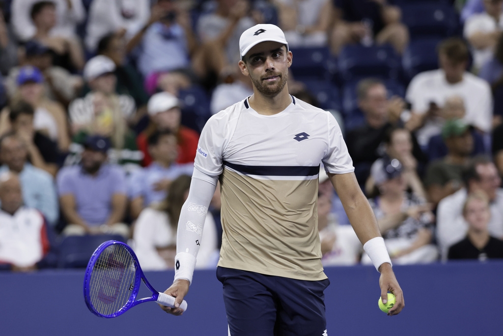 美網(影)／場邊攝影記者突然走動引發爭議!　前球王再度發飆首輪就出局