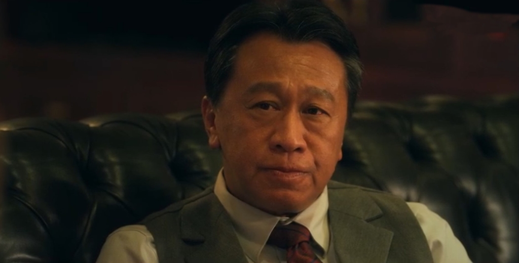 游安順當政客氣勢太狂！《零日攻擊》強逼總統奪權 暗黑神情震驚網：太會了