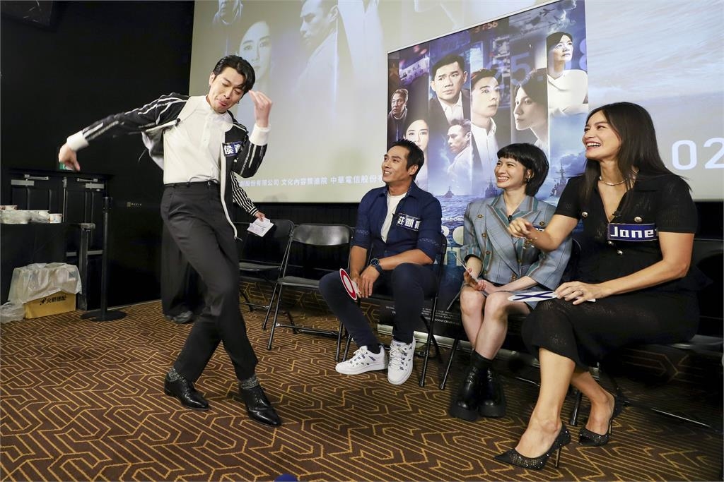 民視開播《零日攻擊》!Janet爆破戲被嚇到狂笑 自爆「笑場NG」秘辛