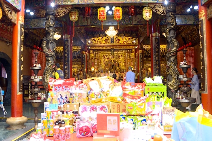 好兄弟多餓1個月又碰上「極陰日」！命理師示警「鬼月8大禁忌」：情侶當心