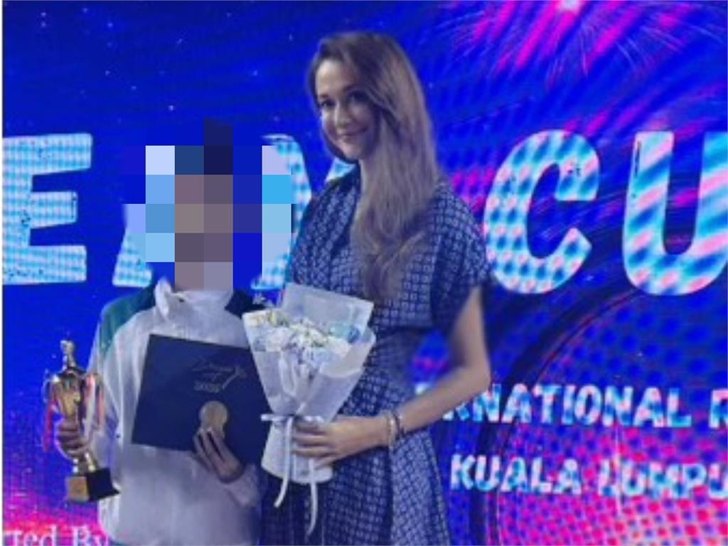 瑞莎才怒嗆體協曝「幕後黑箱」！離台踢館馬來西亞獲「最佳教練」、小將狂奪12金5銀