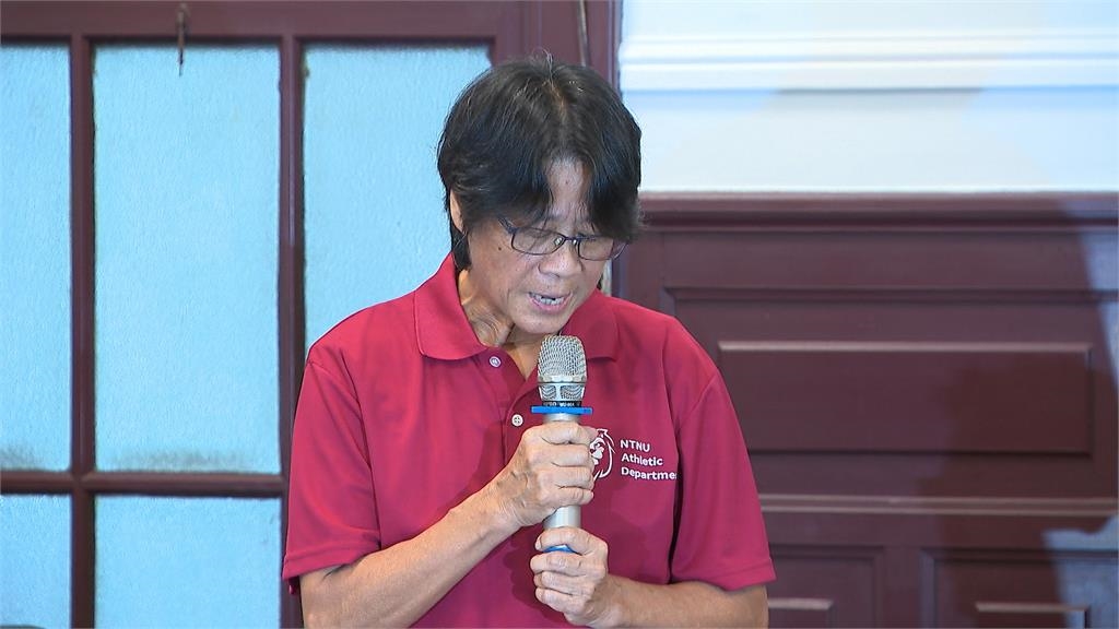 台師大女足抽血案　周台英涉"詐欺.侵占"罪嫌被約談