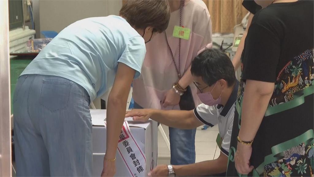 暗酸藍白非忠誠反對黨！陳慕義讚「罷免有模有樣」：台灣可驕傲稱世界公民