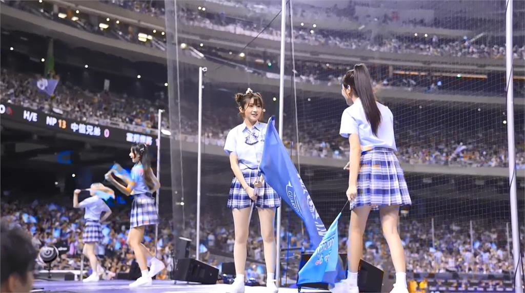 李珠珢跌落神壇！韓啦啦隊排行「驚見台灣樂天女孩登冠」韓媒震撼：人氣超越國界