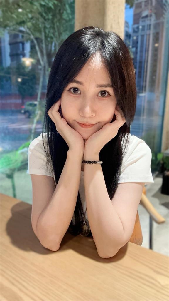 媽媽餵「批奶粉糖=2瓶可樂」遭炎上！潔哥認「最肚爛母乳戰士」曝原因