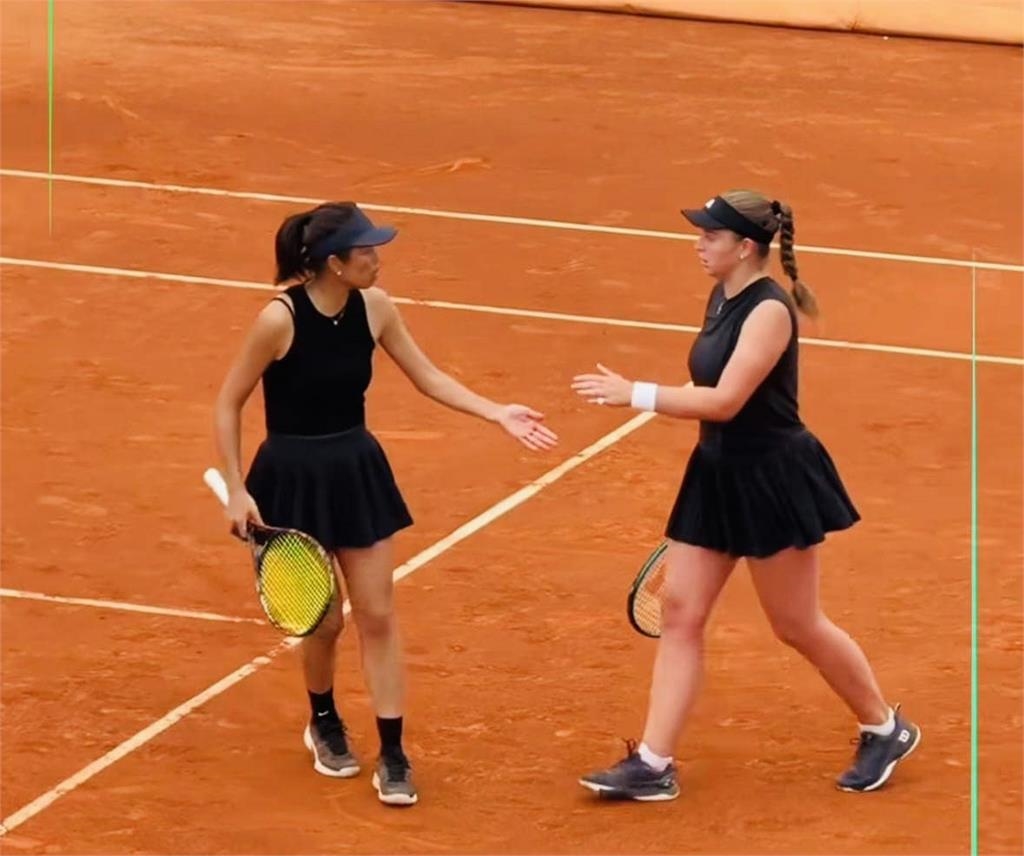 網球(影)/比賽結束握手後起口角! 謝淑薇前雙打搭檔「O妹」落敗罵對手沒水準