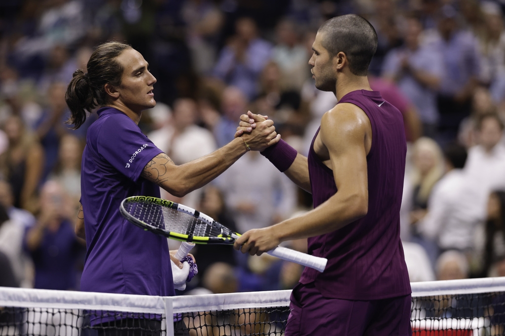 網球(影)／平頭新造型原來是個意外！艾卡拉茲哥哥手滑失誤乾脆將計就計