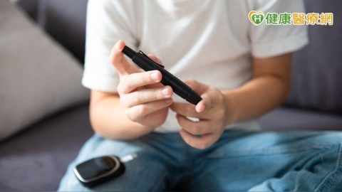 16歲男學生罹患糖尿病兩年　「1因素」害病程失控引發致命併發症