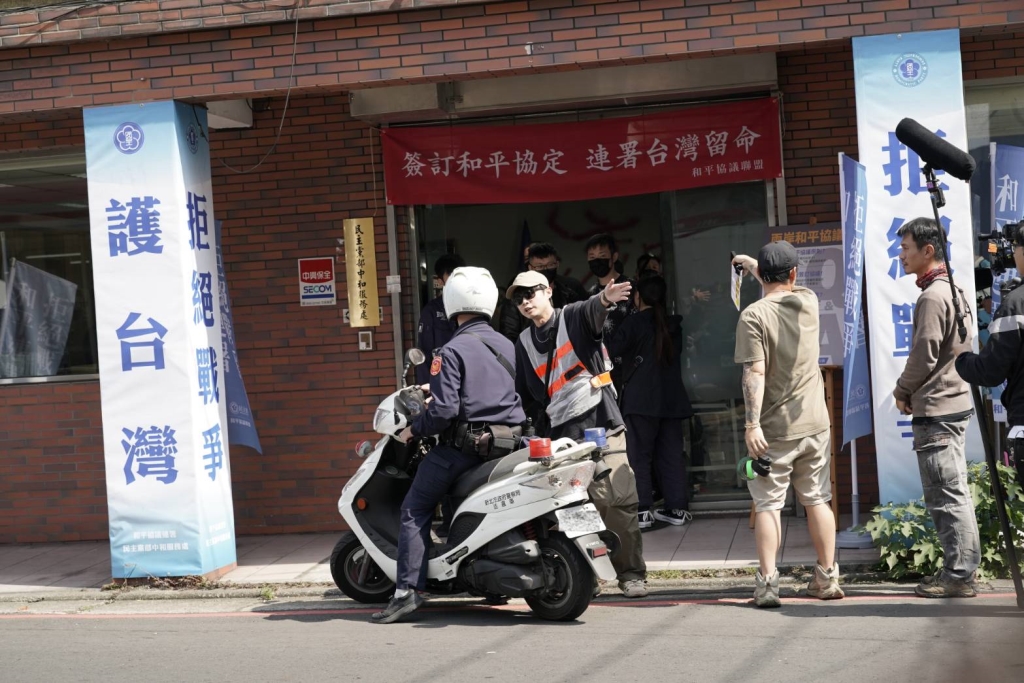 香港襲擊事件重演?《零日攻擊》傳暴動太逼真 真警察到場關切了