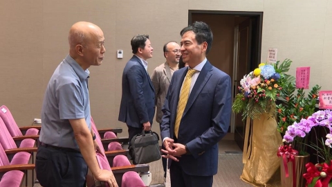 林口長庚前院長鄭明輝出新書　暢談自創「水餃減重法」