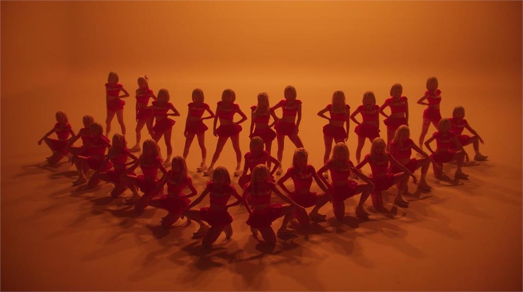 啦啦隊／小龍女年度大作《CRUSH》MV震撼登場！周末主場賽後首演將引爆大巨蛋