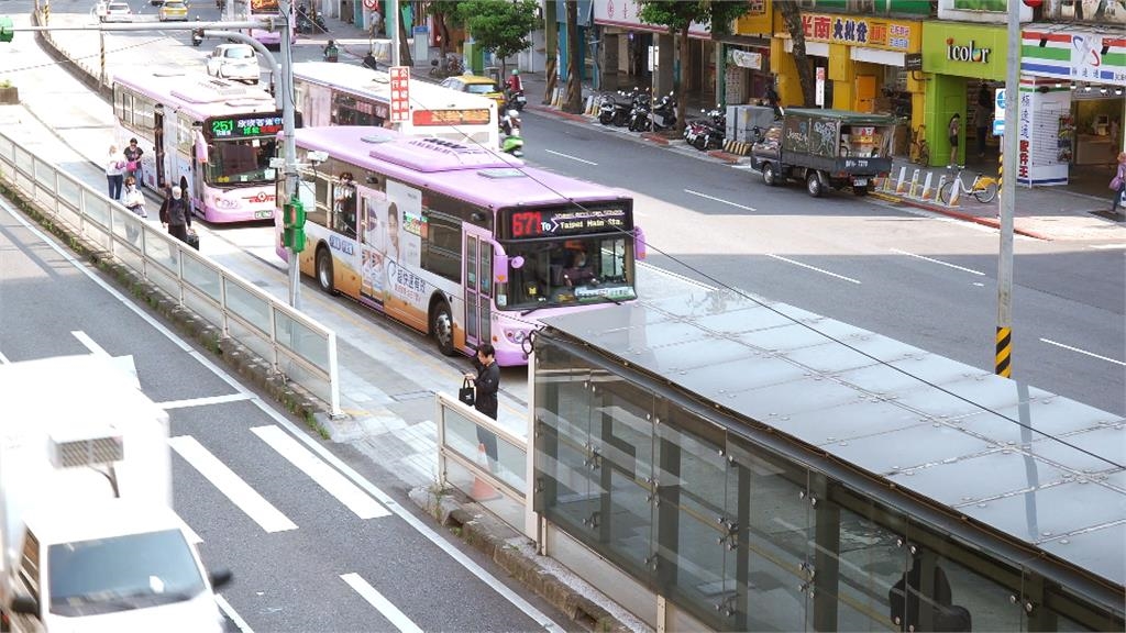 網曝拆公館圓環.中國機器狗"同老闆! 議員:圖利"蔣友友"?
