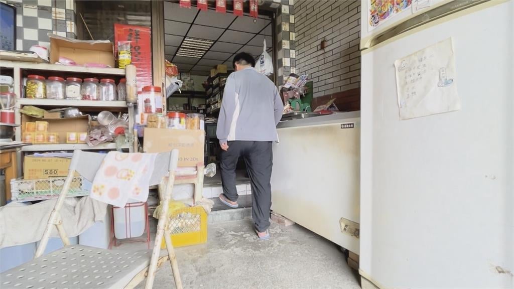 小學生「零用錢10元」可以做什麼?掀回憶殺:媽媽十塊不是叫假的