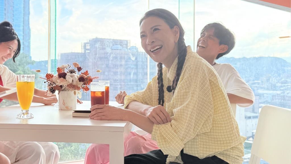 楊繡惠突宣布好消息！全場歡呼狂喜 震撼內幕公開眾喊：太開心了