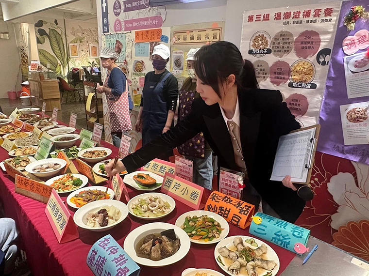 為失業婦女找到新舞台 YESMA月嫂培訓中心迎向美好