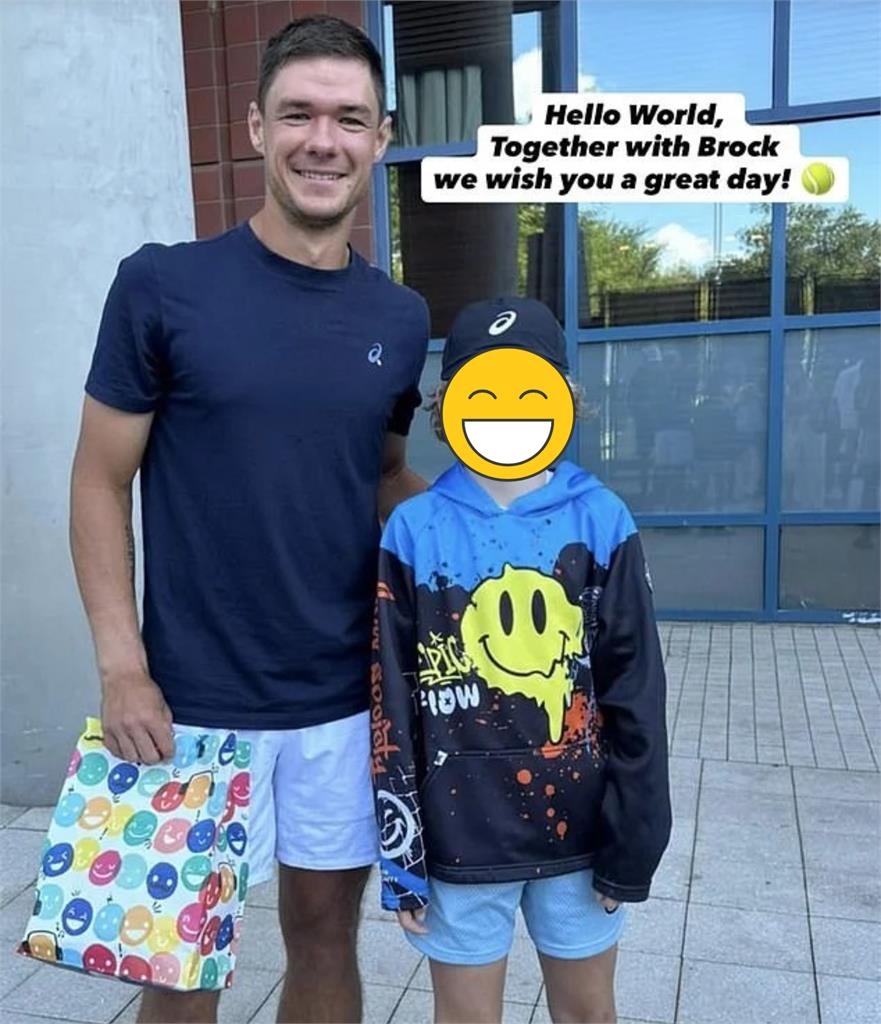 網球/波蘭富豪CEO「欺負小球迷」當眾搶紀念帽惹怒全網!無恥下場曝光