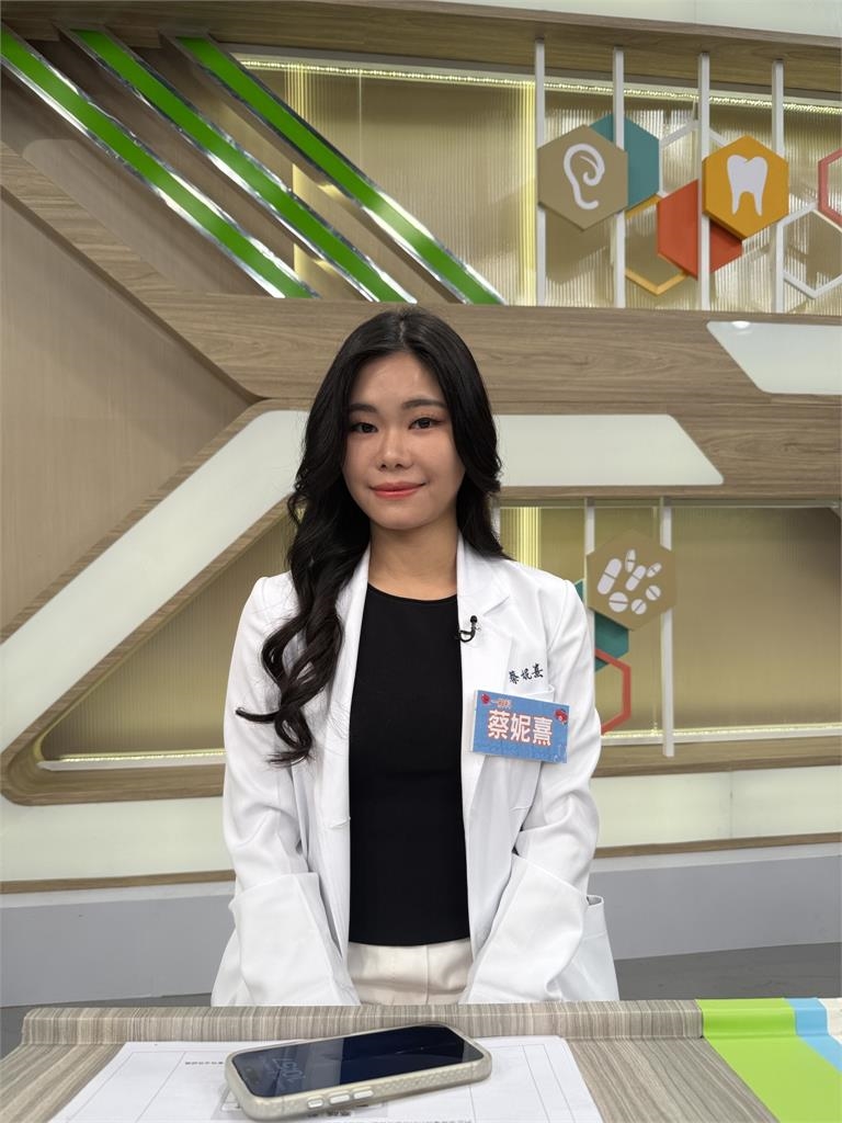 《醫學大聯盟》鹿希派壓力大長乾癬！曾不敢出門還遭吳宗憲嚴厲批評