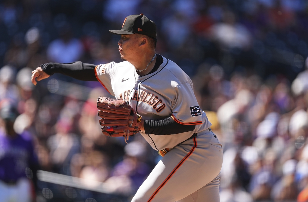 MLB(影)／強！ 鄧愷威先發5.1局飆8K 　率巨人擊敗落磯奪勝投