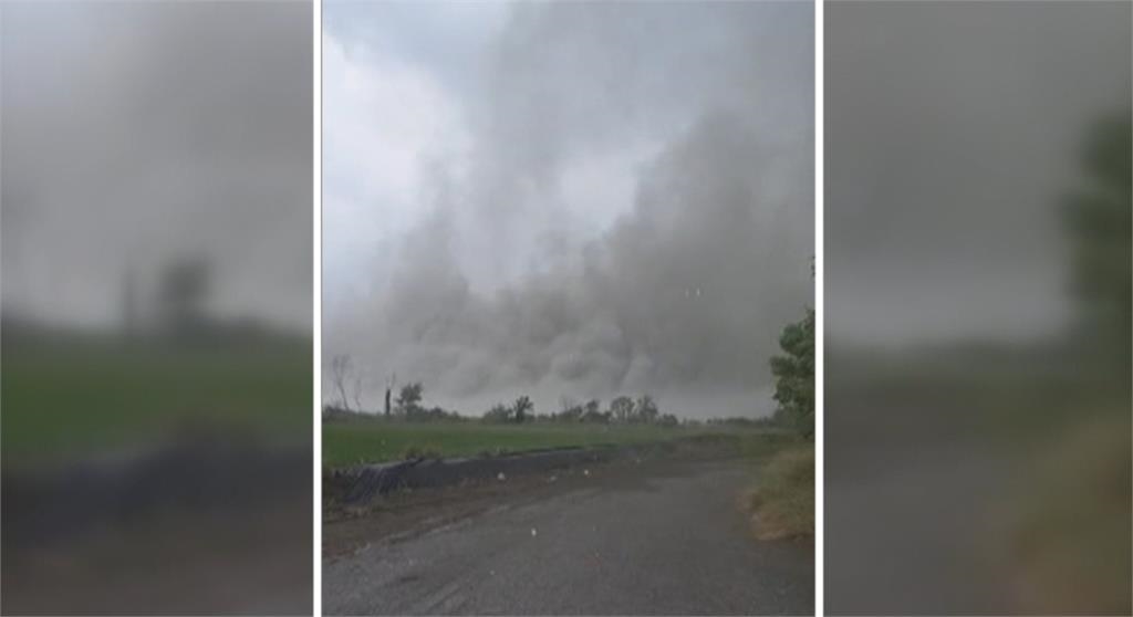 駭人!溪州濁水溪口強風颳起砂土 沙塵暴迎面襲來