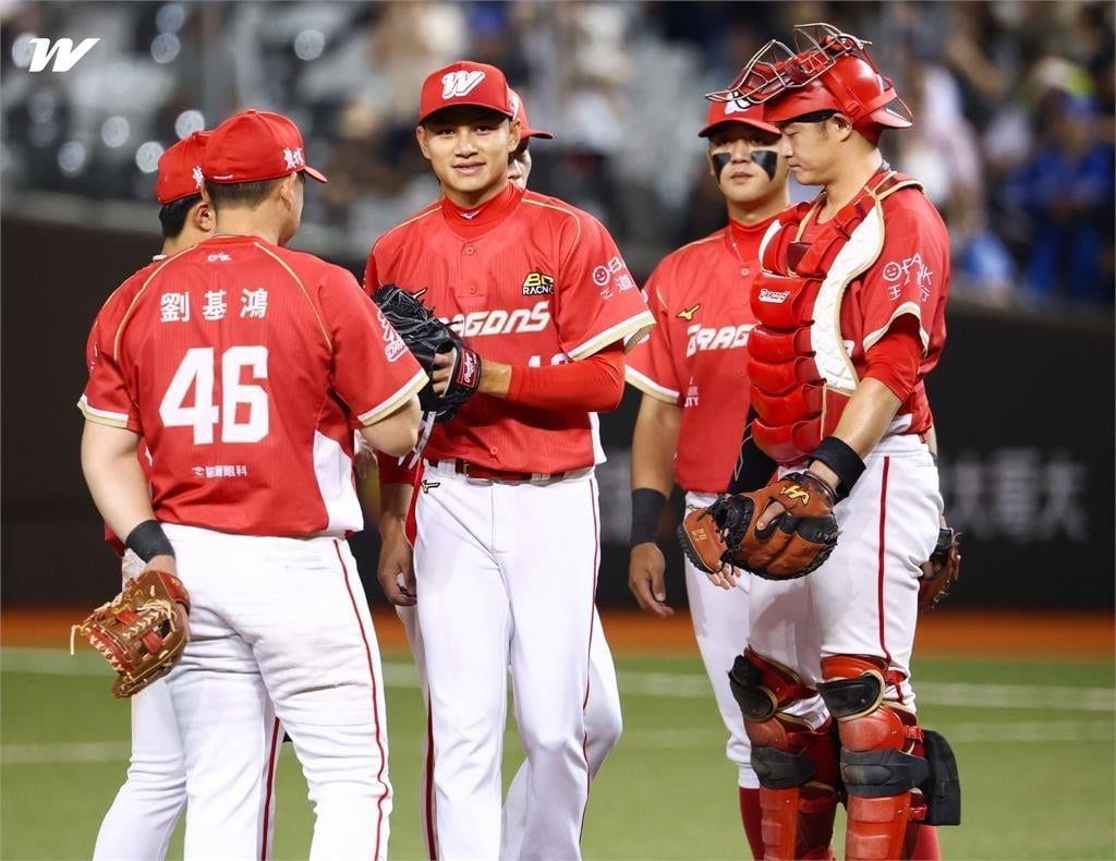 中職／史上最囧！11K無四壞無失分也敗投　味全王牌徐若熙創36年最慘紀錄