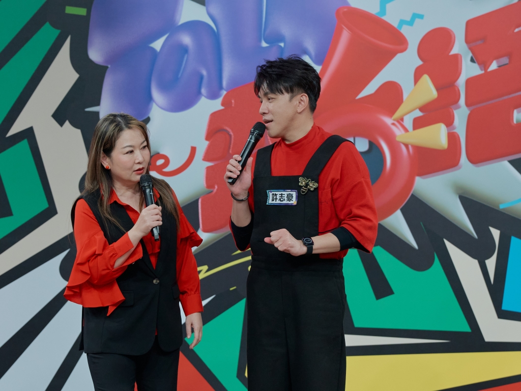 張秀卿、許志豪首度同框主持!二人20年情誼揭開 他爆料「姐姐很不受控」