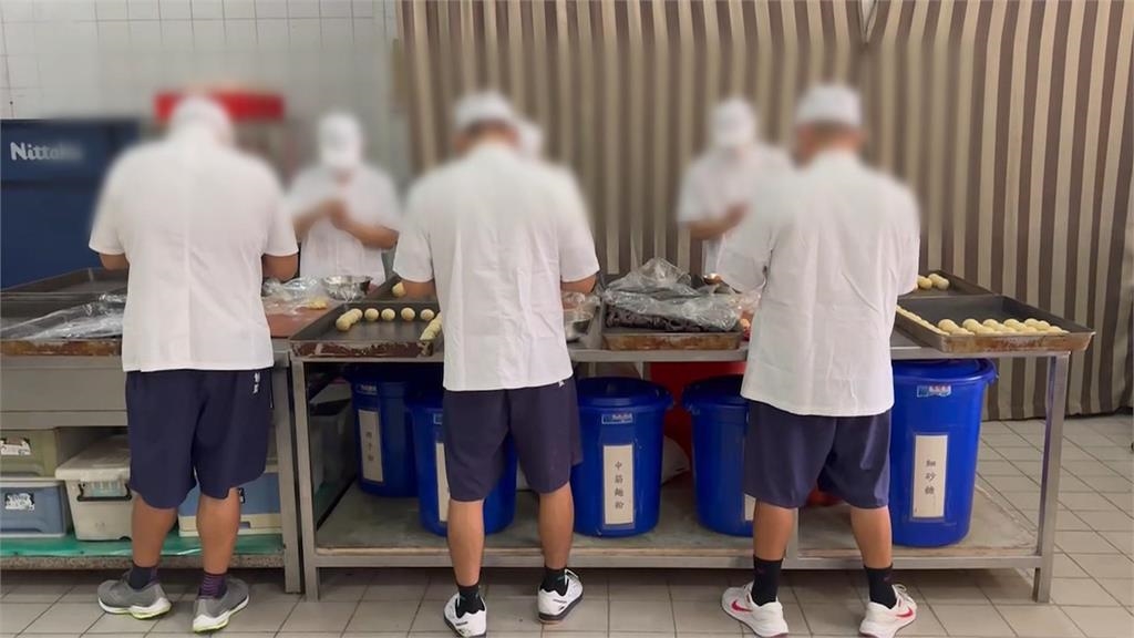 比不二坊難搶!買嘸「鐵窗牌蛋黃酥」 民眾投訴法務部