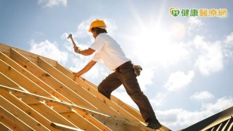 高溫恐讓男性「精」力衰退　醫師建議「生活養成6大習慣」