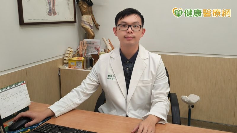 五十肩年輕化! 中醫「個人化調理」有助緩解