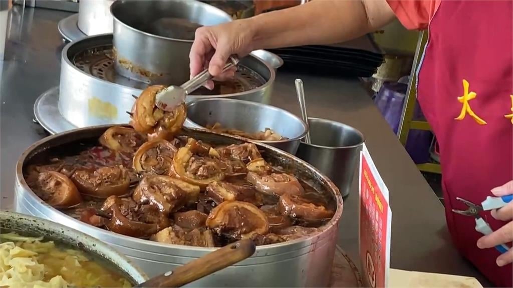 平凡美味卻留不住我的寶貝... 彰化爌肉飯評論藏淒美愛情故事