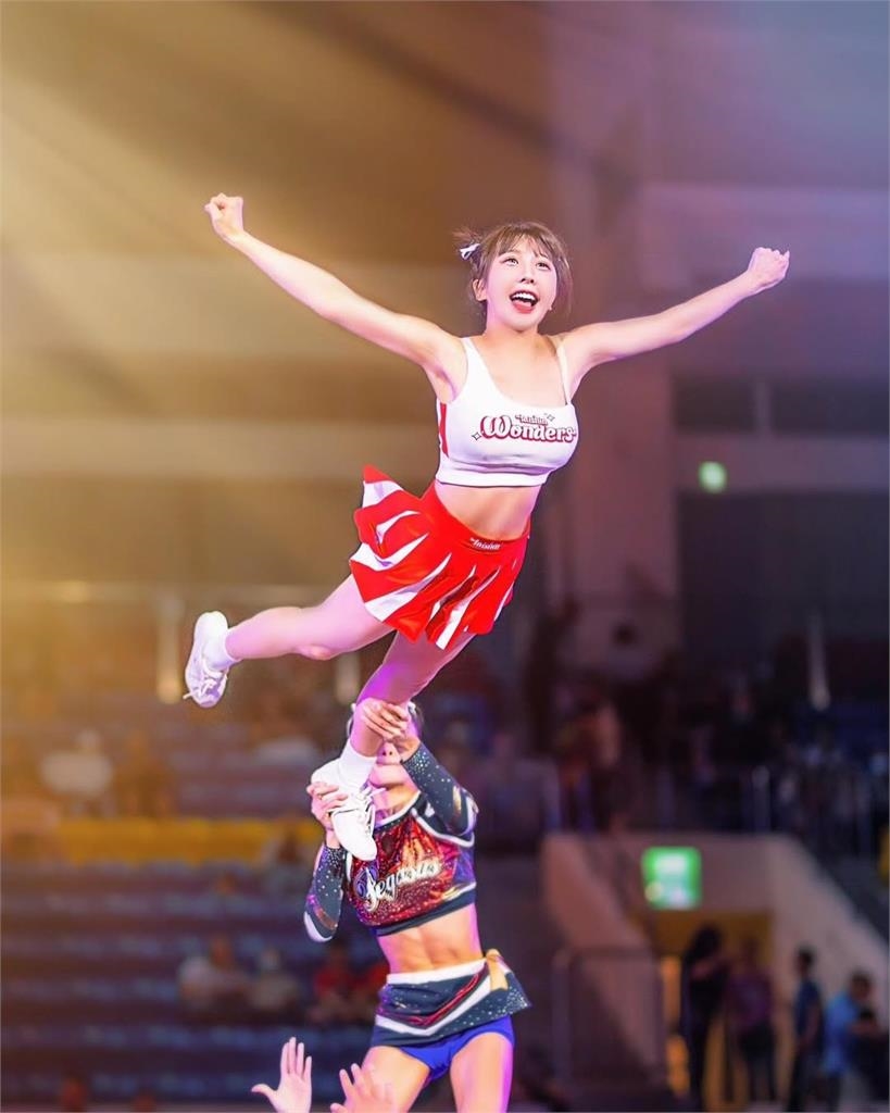 髮香來尬聊(圖影)／Mika