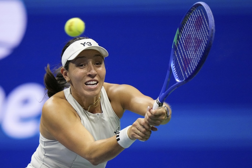 美網(影)/「富爸爸」開著30億台幣的遊艇來加油!只可惜女兒只威了一盤無緣決賽