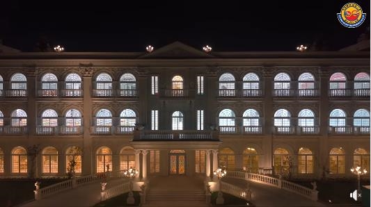 竹北吊車大王開箱40億打造「啟德白宮」!網見奢華內裝驚呆:比總統府還高級