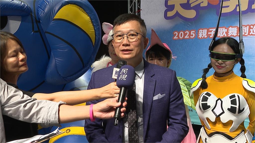 蘋果劇團新戲改編知名繪本 3米高充氣大偶超吸睛