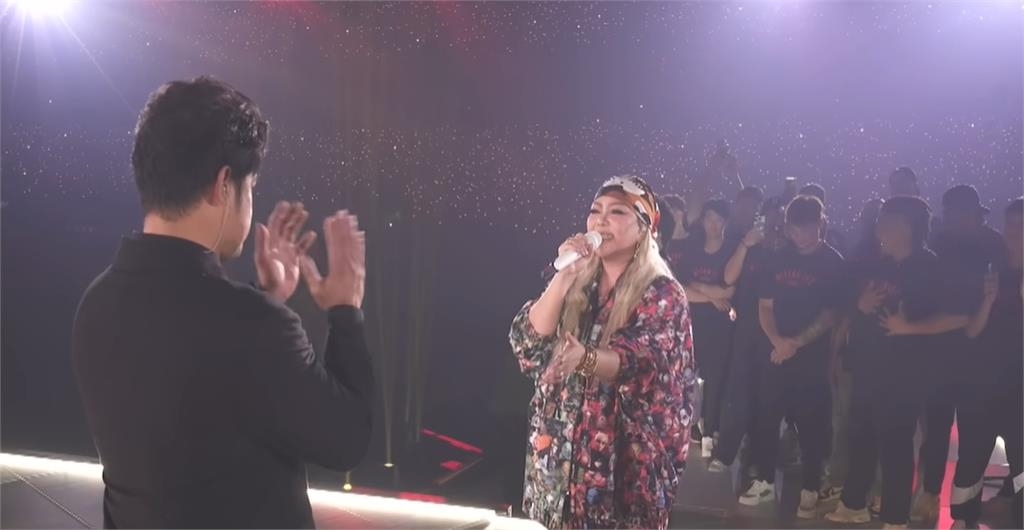 才剛唱林智勝引退賽「張惠妹傳無限期封麥」！經紀人證實了…停工原因曝光