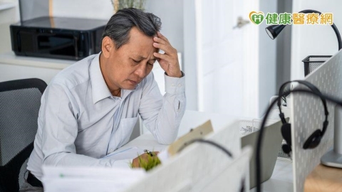 頭痛三個月吃藥無效　竟是鼻竇炎在作怪