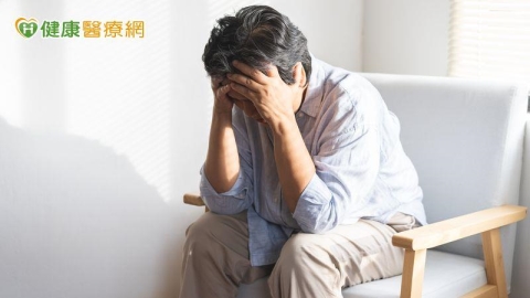 心理創傷會遺傳嗎?醫揭創傷如何在家庭中「悄悄複製」