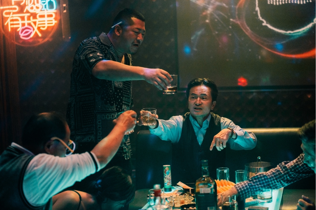 藍葦華和豬對戲「全身埋土堆」超犧牲！ 挑戰床戲笑曝：很耗體力