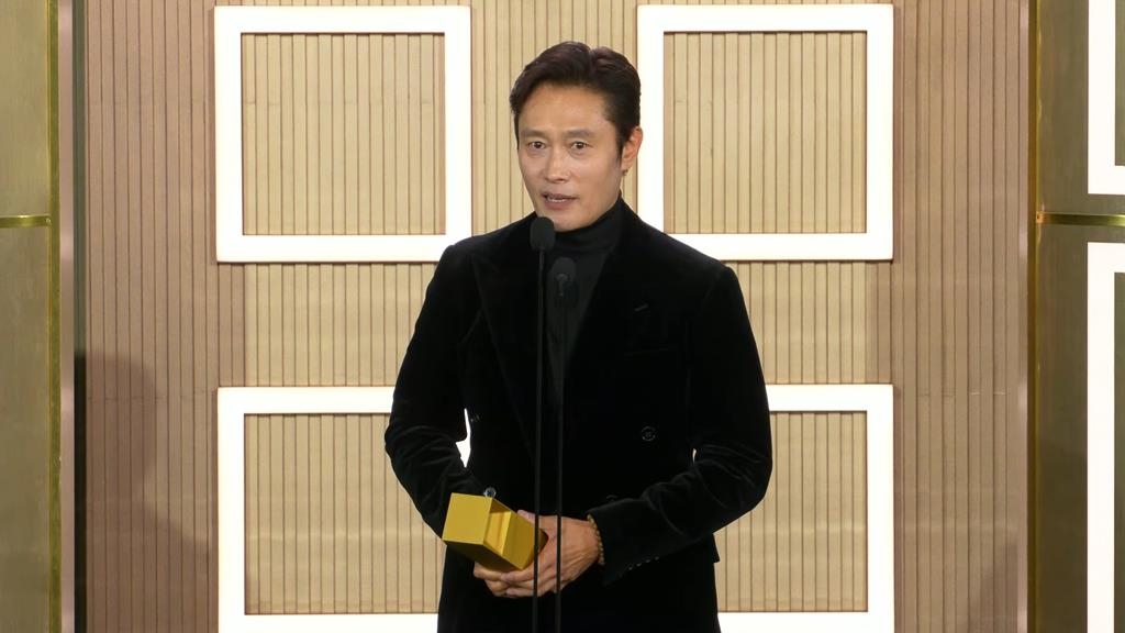 韓國第一人！李炳憲獲頒多倫多影展「特別貢獻獎」　大力推薦《徵人啟弒》